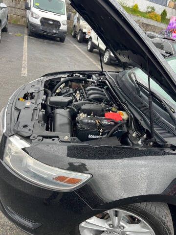 2014 Ford Taurus SEL