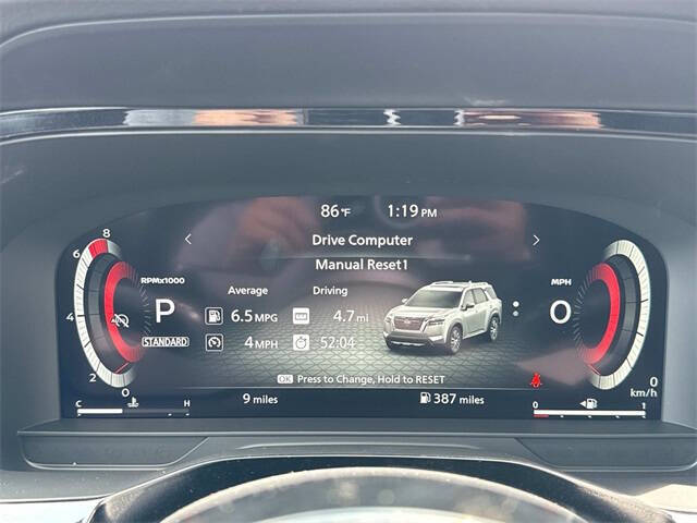 2025 Nissan Pathfinder Platinum