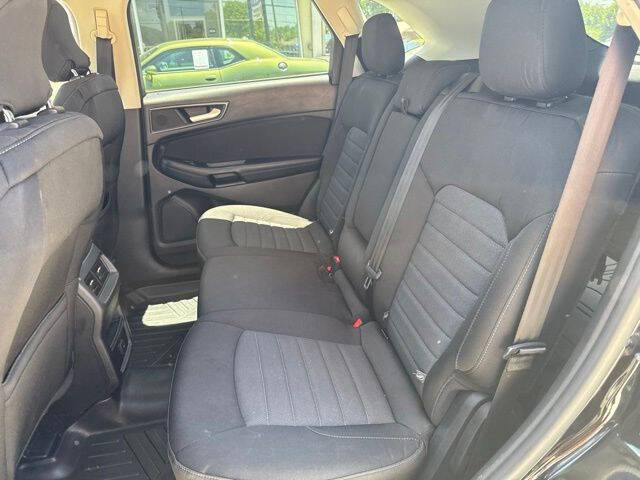 2015 Ford Edge SE