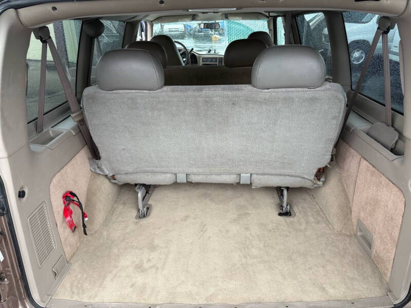 2003 Chevrolet Astro LT
