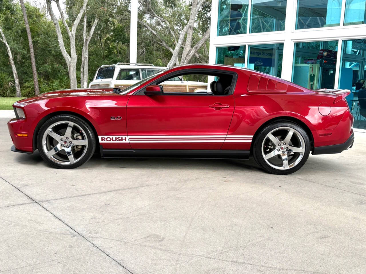 2011 Ford Mustang 11