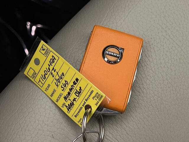 2022 Volvo S60 B5 Momentum