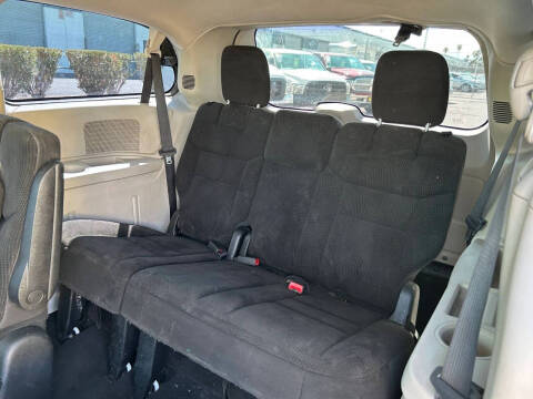 2016 Dodge Grand Caravan American Value Package