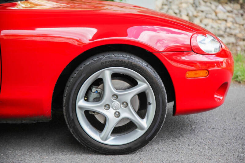 2003 Mazda MX-5 Miata LS