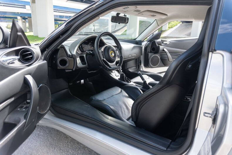 2011 Lotus Evora