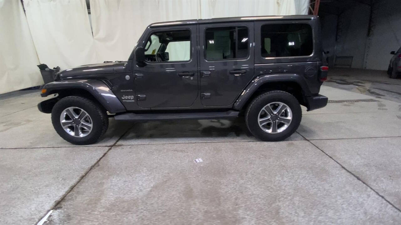 2018 Jeep Wrangler Unlimited for sale at Victoria Auto Sales in Victoria, MN