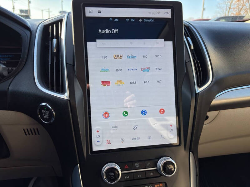 2022 Ford Edge Titanium