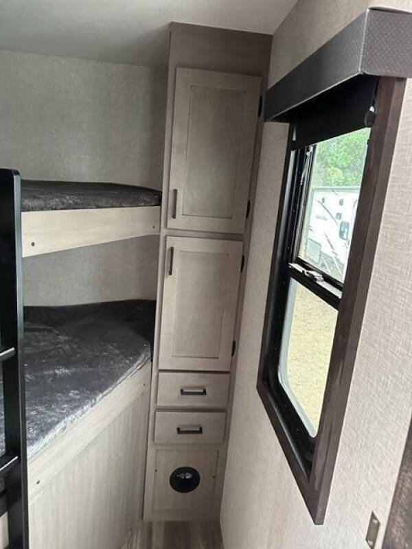 2024 Starcraft RV GSL Light Duty