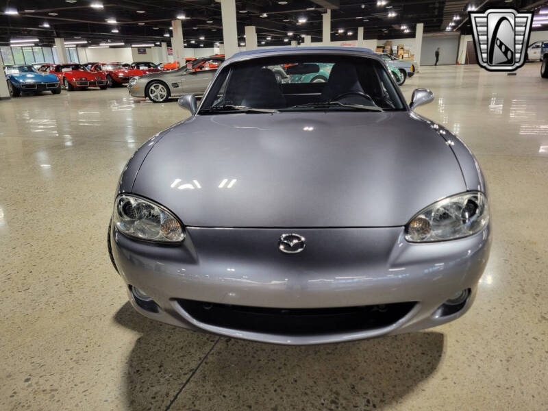 2003 Mazda MX-5 Miata