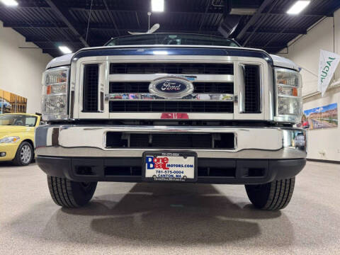 2012 Ford E-Series E-350 SD