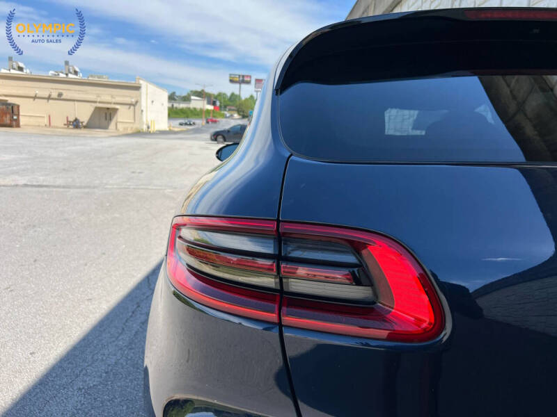 2017 Porsche Macan