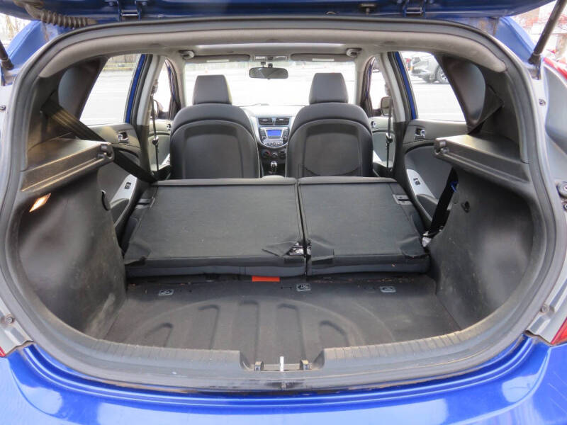 2014 Hyundai Accent SE