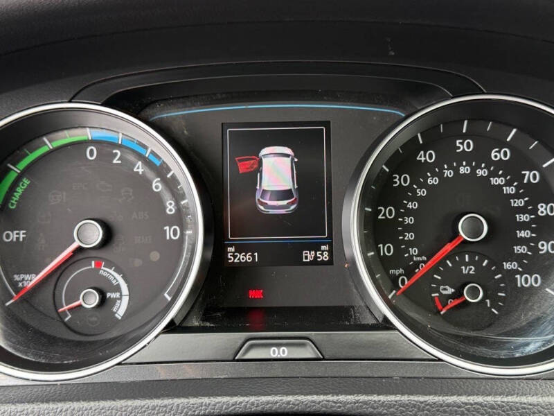 2019 Volkswagen e-Golf SE