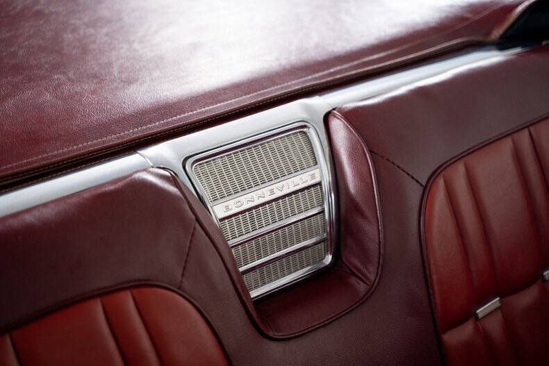 1964 Pontiac Bonneville