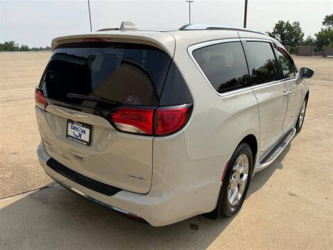 2017 Chrysler Pacifica Limited