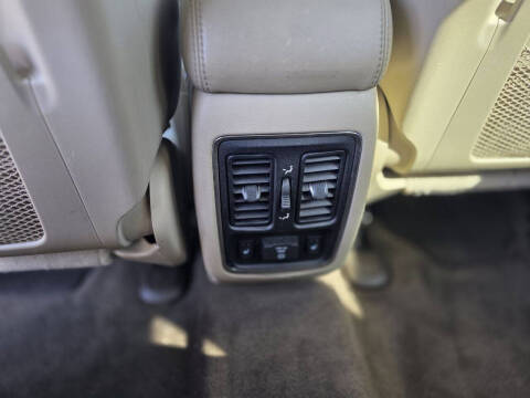 2011 Jeep Grand Cherokee Overland