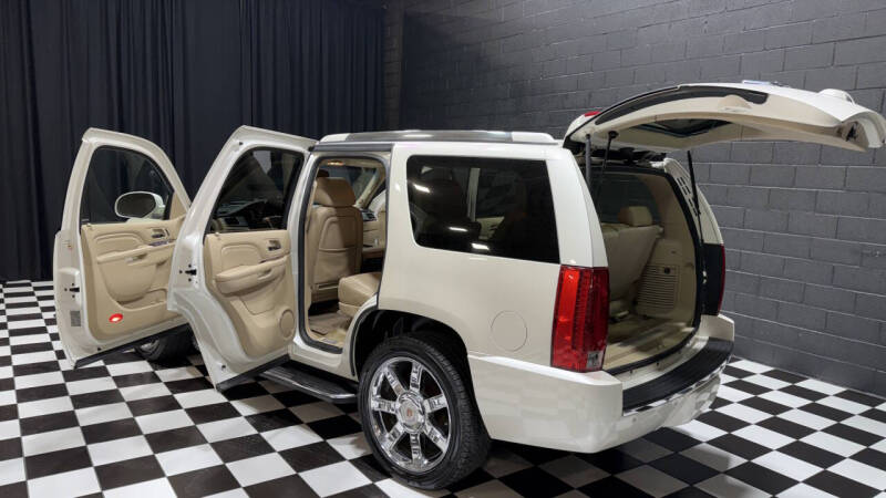 2013 Cadillac Escalade Luxury