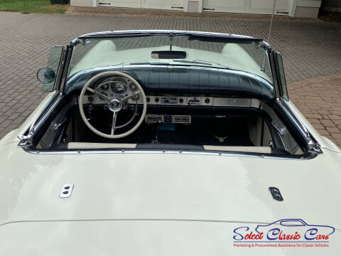 1957 Ford Thunderbird