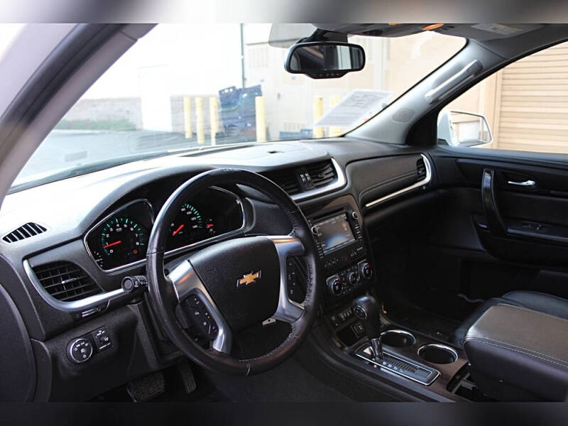 2017 Chevrolet Traverse Premier