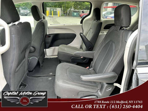 2020 Chrysler Pacifica Touring