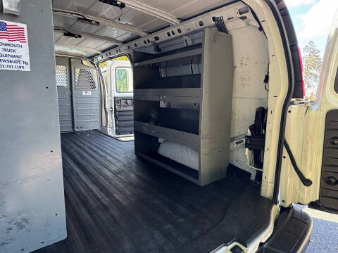 2016 GMC Savana 2500