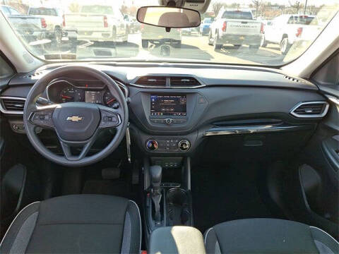 2023 Chevrolet TrailBlazer LS