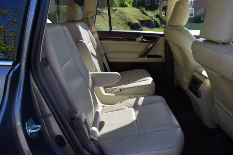 2017 Lexus GX 460