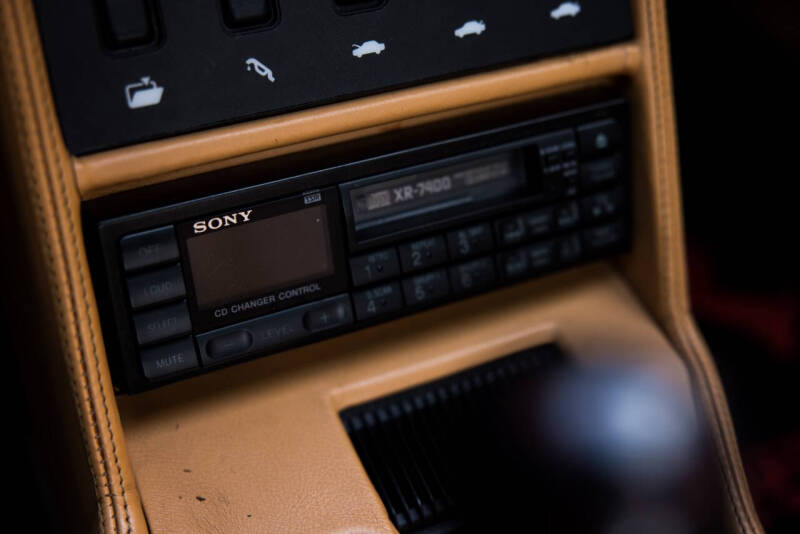 1989 Ferrari Mondial