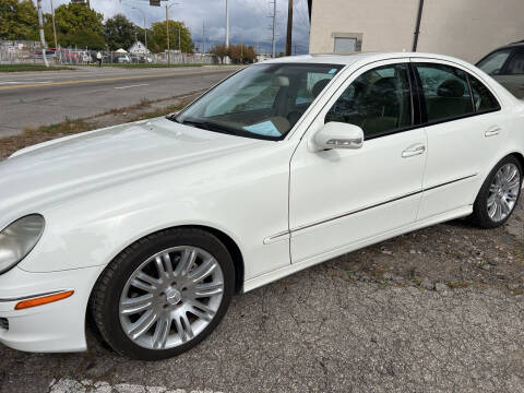 2007 Mercedes-Benz E-Class for sale at Royal Auto Group in Warren MI