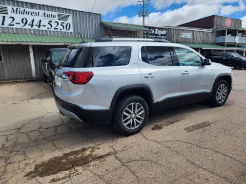 2017 GMC Acadia SLE-2
