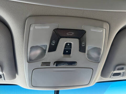 2015 Toyota Sienna XLE 8-Passenger