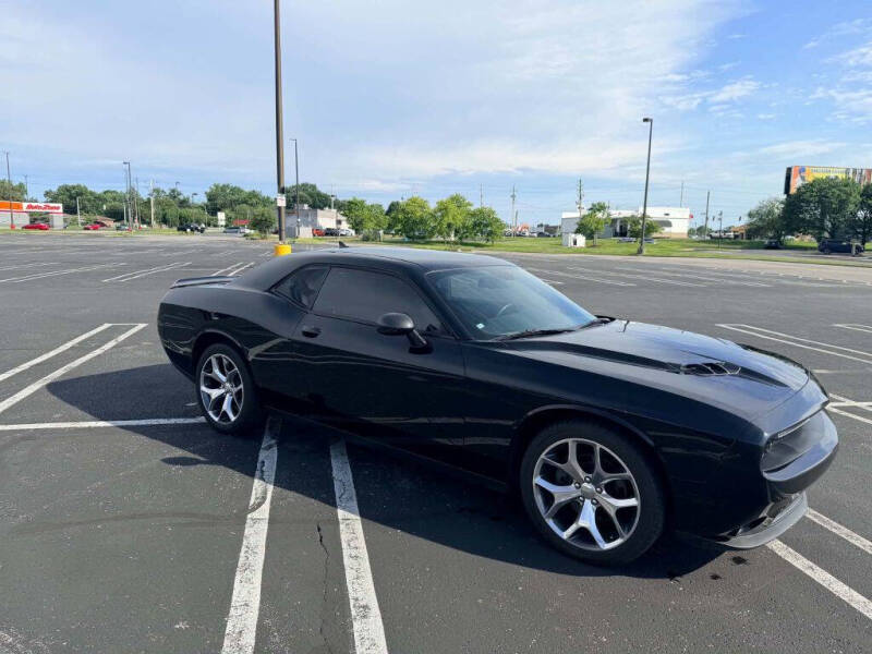 2016 Dodge Challenger SXT