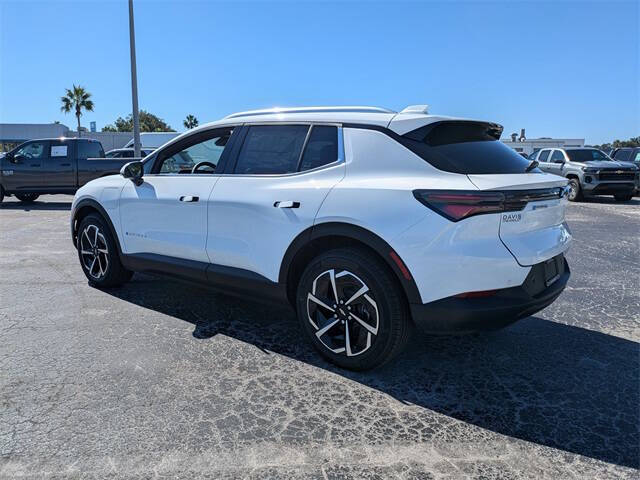 2026 Chevrolet Equinox EV LT 2