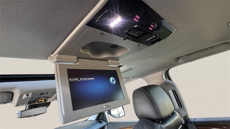 2020 Cadillac Escalade Luxury