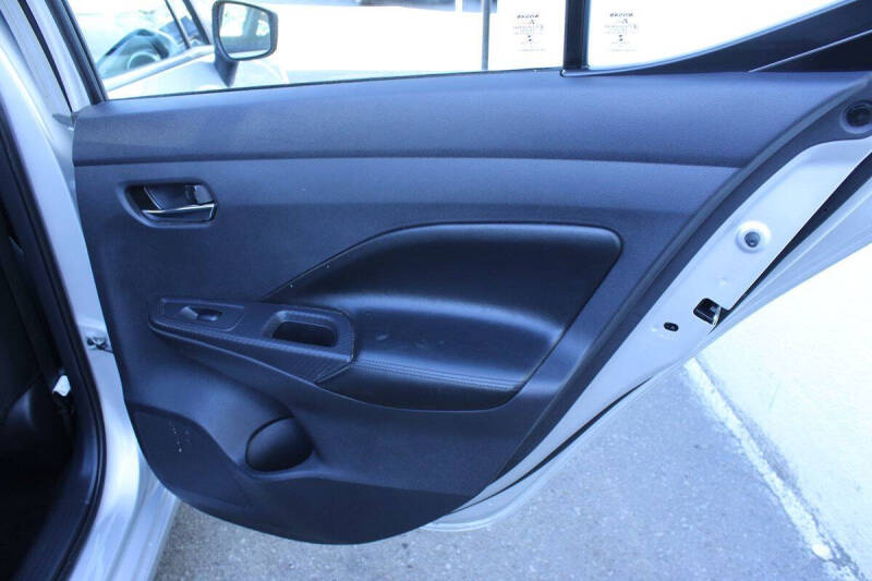 2020 Nissan Versa SV