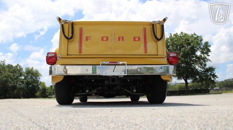 1956 Ford F-100