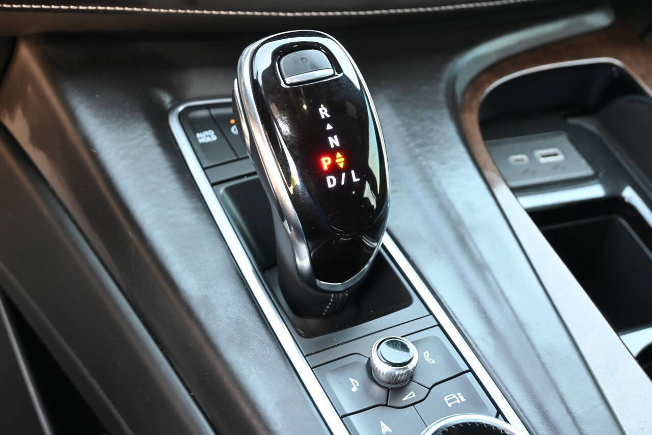 2022 Cadillac Escalade 31