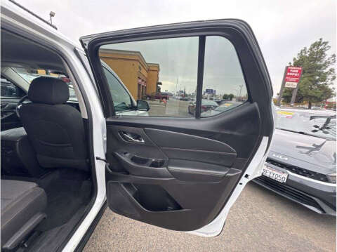 2021 Chevrolet Traverse LS