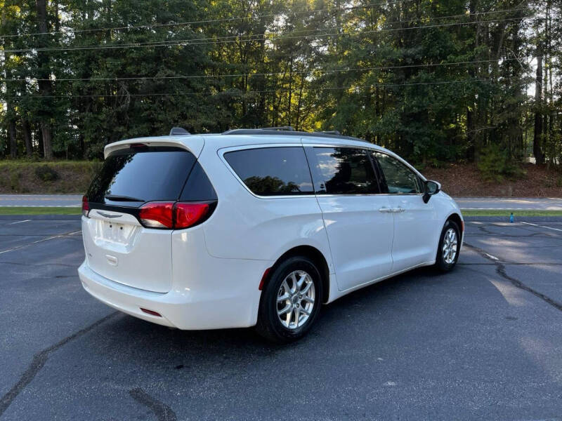 2021 Chrysler Voyager LXi
