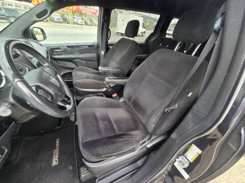 2014 Dodge Grand Caravan SE 30th Anniversary