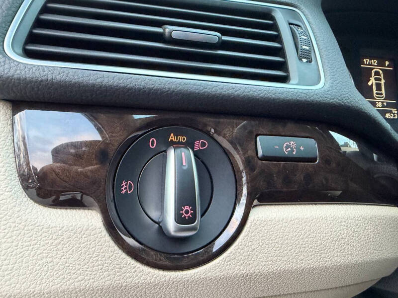 2014 Volkswagen Passat 2.0L TDI SEL Premium