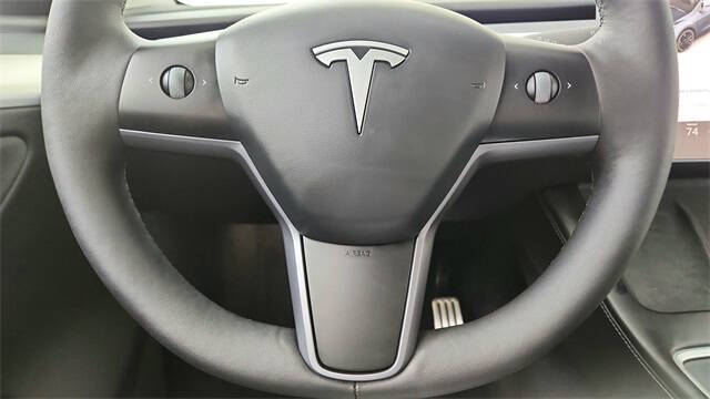 2024 Tesla Model Y Performance