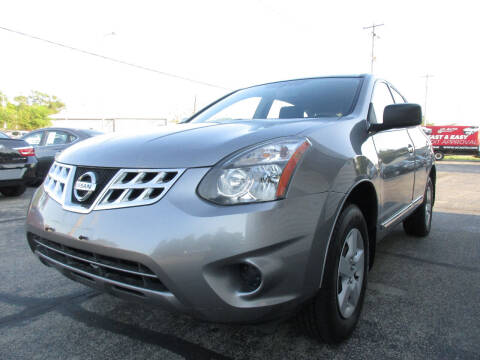 2014 Nissan Rogue Select for sale at U C AUTO in Urbana IL