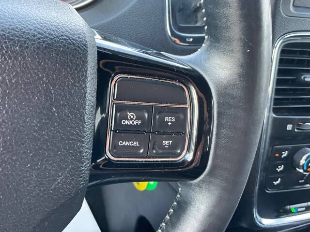 2016 Dodge Grand Caravan SXT Plus
