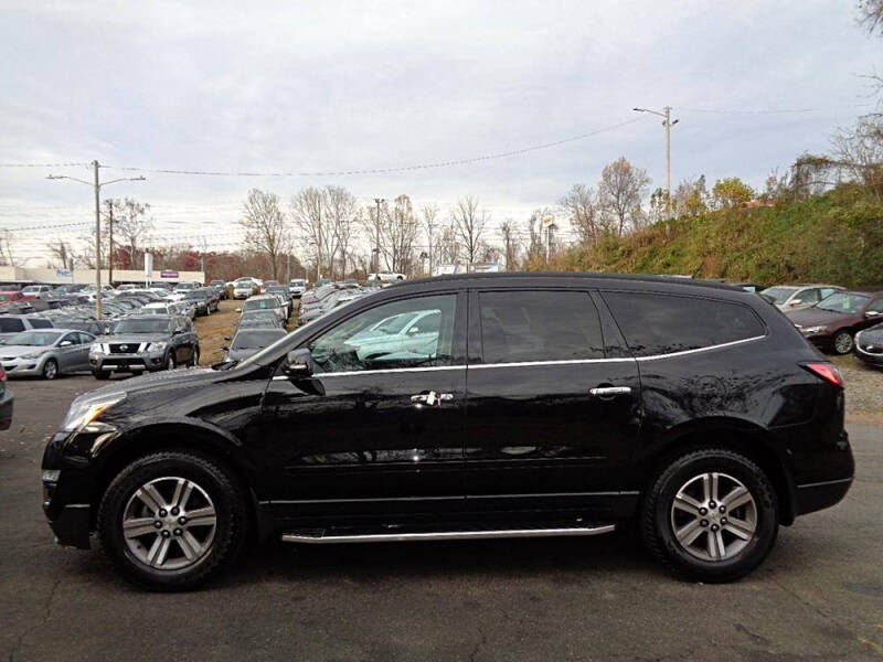 2017 Chevrolet Traverse LT