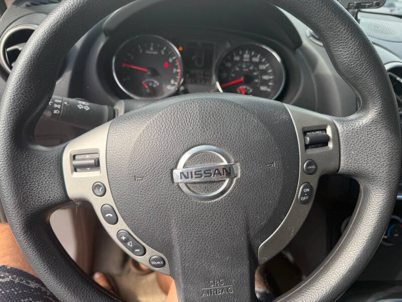 2011 Nissan Rogue SV