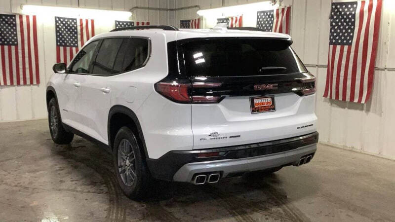 2025 GMC Acadia Elevation