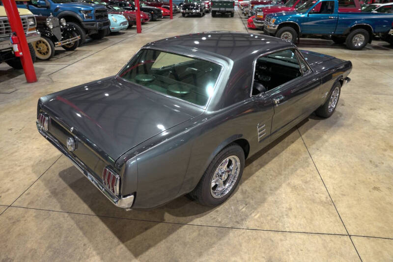 1966 Ford Mustang