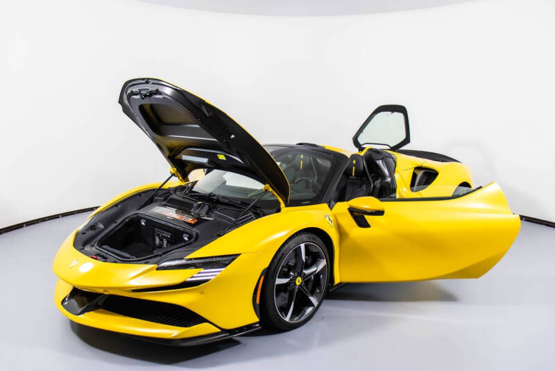 2024 Ferrari SF90 Spider