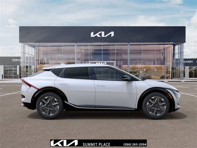 2025 Kia EV6 Light Long Range